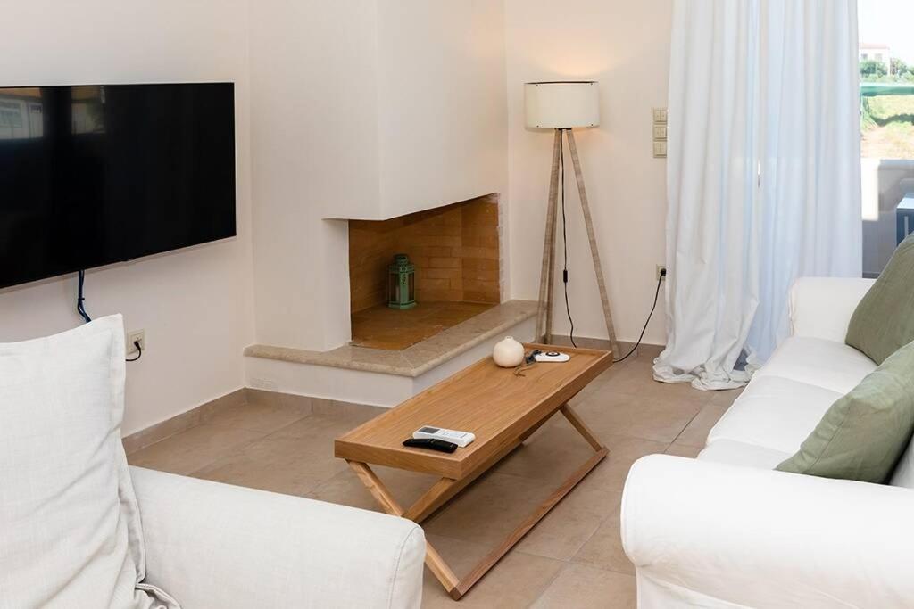 Olea House Kyparissia 80M From The Sea Villa Eksteriør bilde